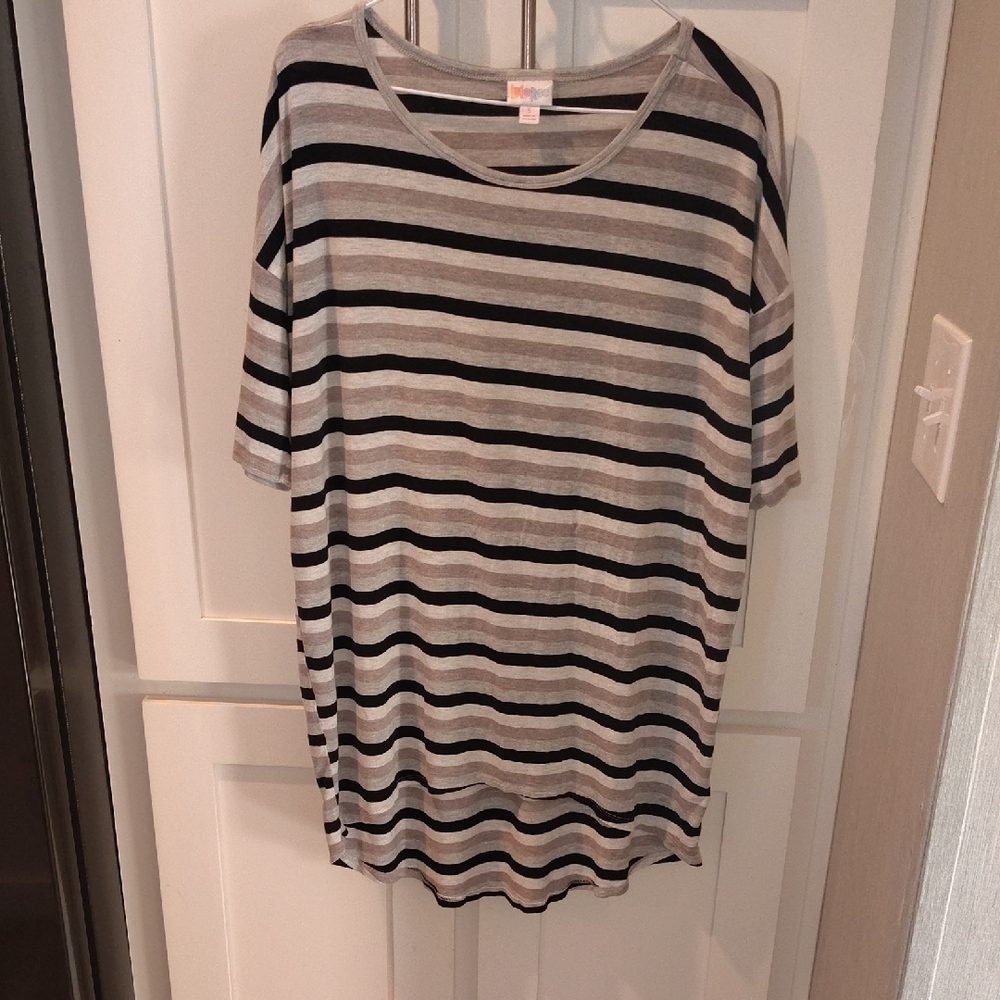 LuLaRoe Black and Gray Striped Short Sleeve Top